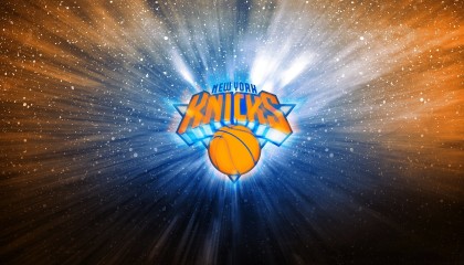 开云体育下载-欧冠淘汰赛之夜，伦纳德关键回合不手软，当沉默的利刃切开喧嚣的夜