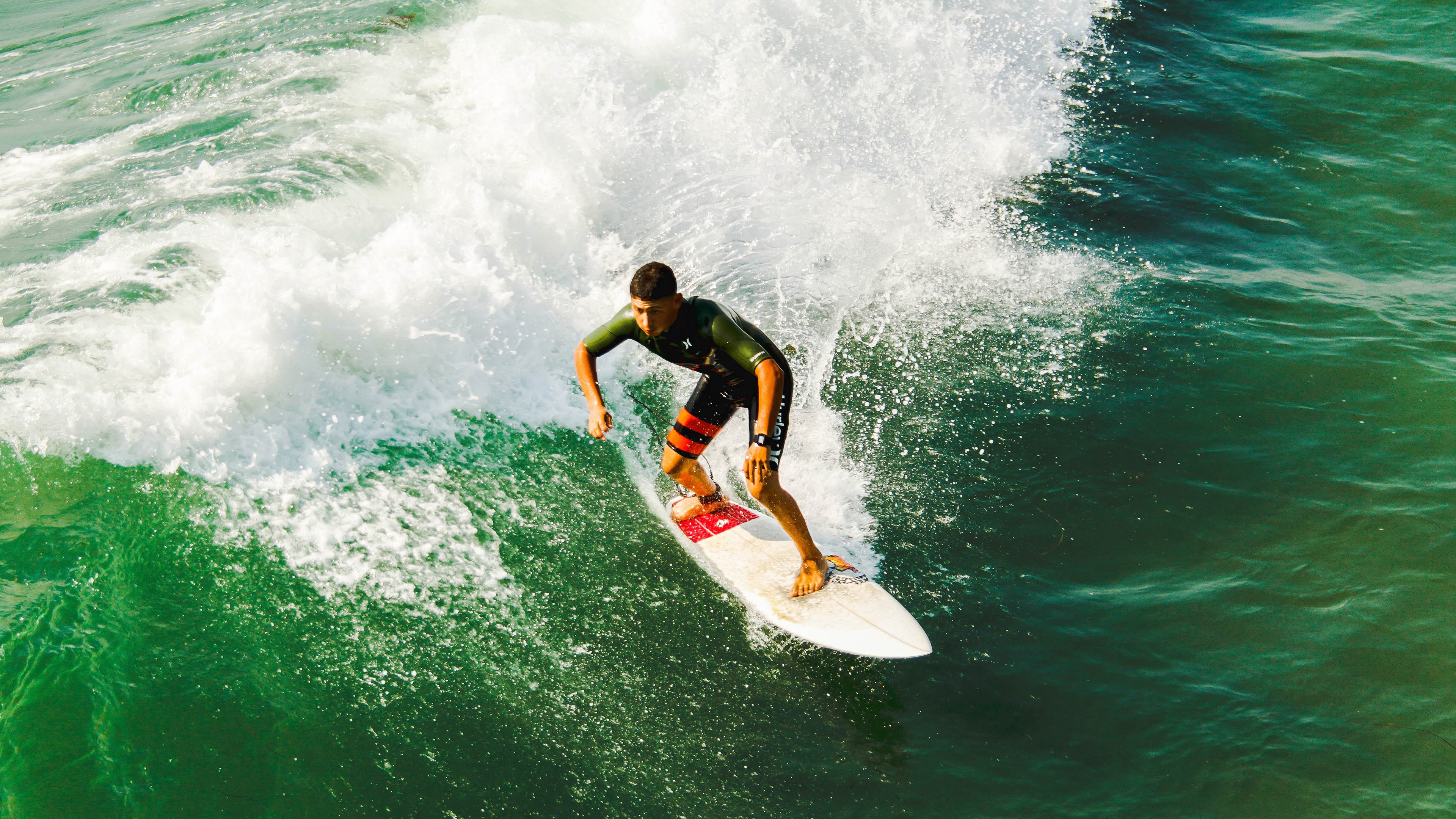 新王登基夜,当杰伦·格林用防守锁死F1赛道