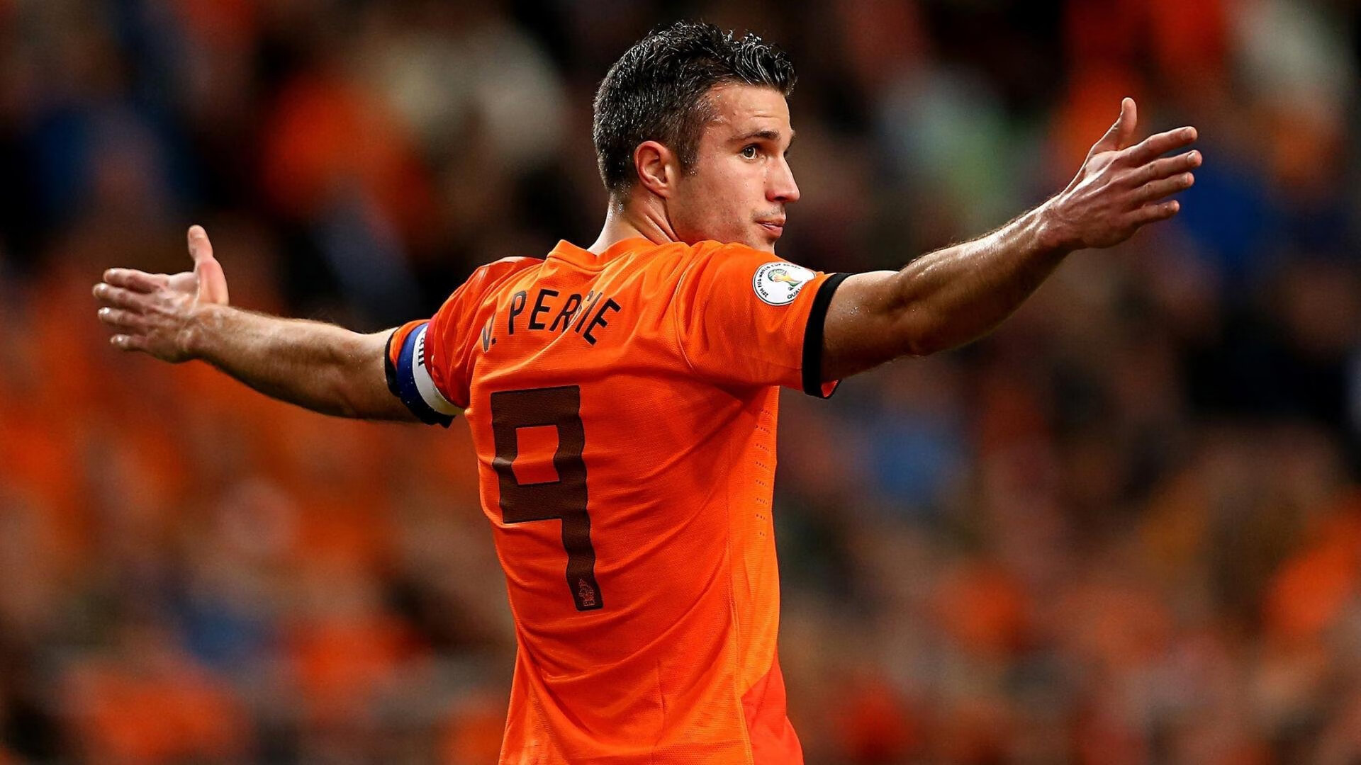 东决关键战之夜，特奥，那个在沉默中绞杀巨人的影子